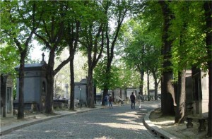 Cimetière du Père Lachaise – Places to Visit in Paris
